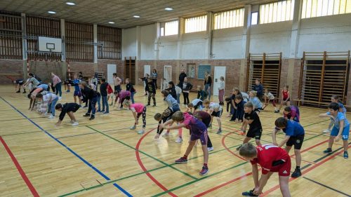 PXL 20251202 090758582